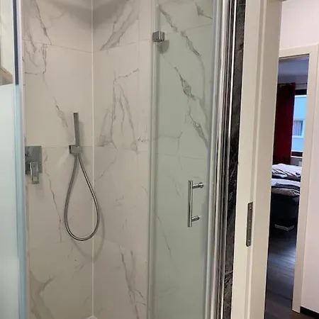 1 Zimmer Ferienwohnung In Essen Exterior foto